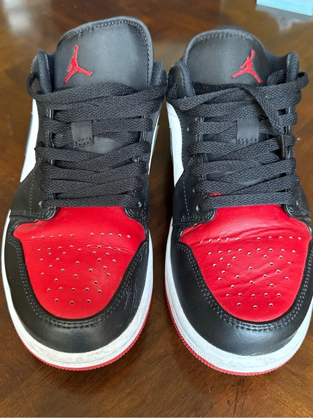 Jordan Air Jordan Low Bred Toe Black Red White Leather Sz 8 #553558-161